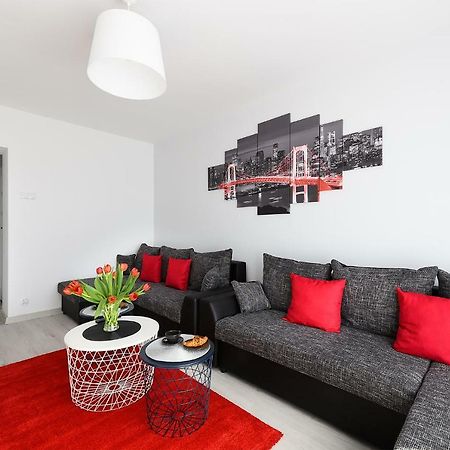 Time For You Apartments 3 Trasa Wz วูดช์ ภายนอก รูปภาพ